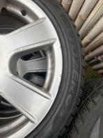 Volvo 17 inch velgen met winterbanden, Ophalen, Velg(en), 17 inch, Winterbanden