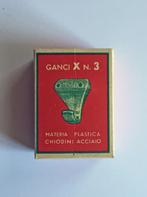 Oude verpakking incl. ophanghaakjes Plastica Cristallo, Ophalen of Verzenden, Verpakking