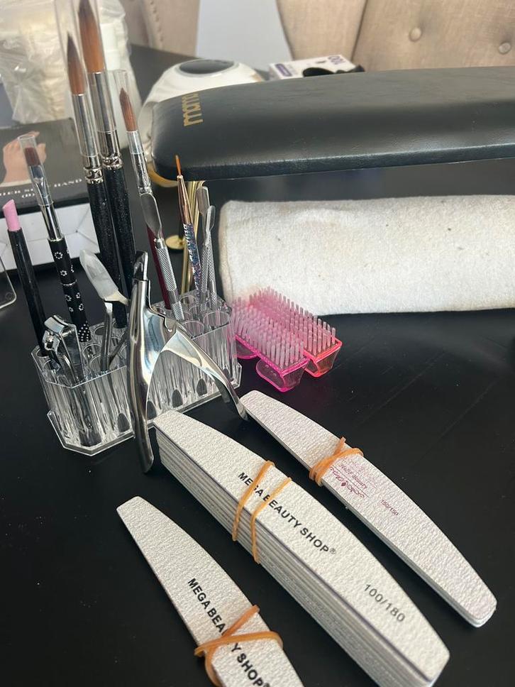 Nagel benodigdheden, Sieraden, Tassen en Uiterlijk, Uiterlijk | Cosmetica en Make-up, Zo goed als nieuw, Toebehoren, Handen en Nagels