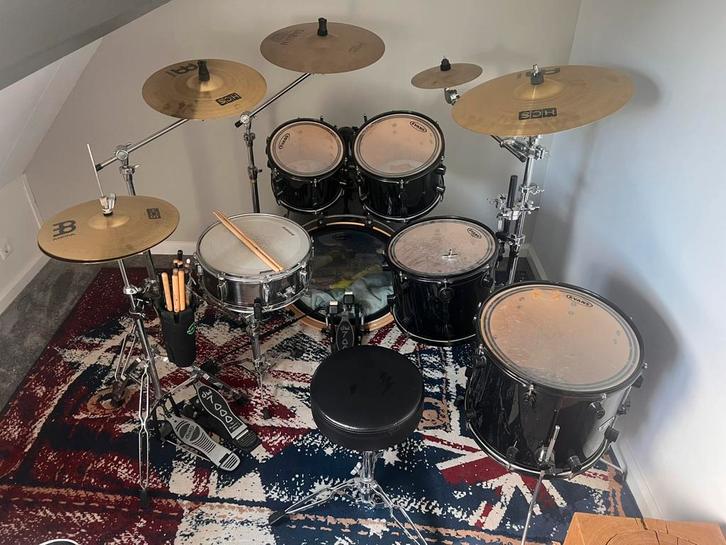 Compleet drumstel met extra cymbals, Muziek en Instrumenten, Drumstellen en Slagwerk, Zo goed als nieuw, Overige merken, Ophalen