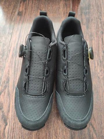 Splinternieuwe mountainbikeschoenen Bontrager mt 39  beschikbaar voor biedingen