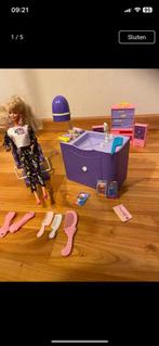Barbie kapsalon nostalgisch ZIE FOTO’S, Ophalen of Verzenden, Zo goed als nieuw, Toebehoren