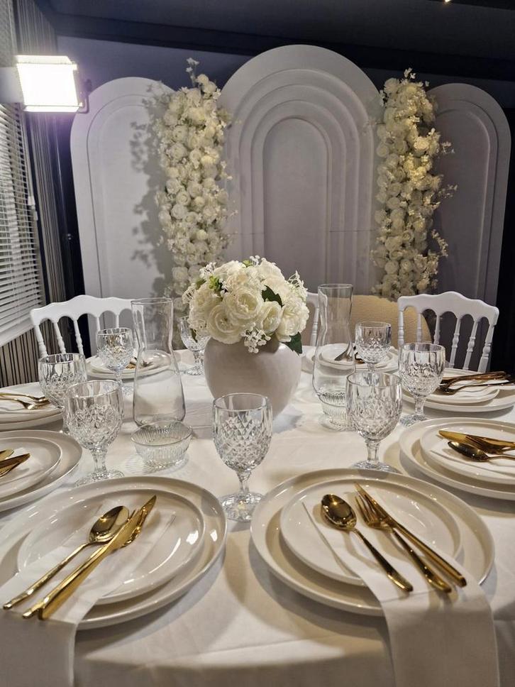 TE HUUR: TAFELDECORATIE, Hobby en Vrije tijd, Feestartikelen | Verhuur, Zo goed als nieuw, Overige, Ophalen of Verzenden