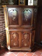 Antiek kastje - gebruikt als TV kast tv meubel geschilderd, Antiek en Kunst, Curiosa en Brocante, Ophalen