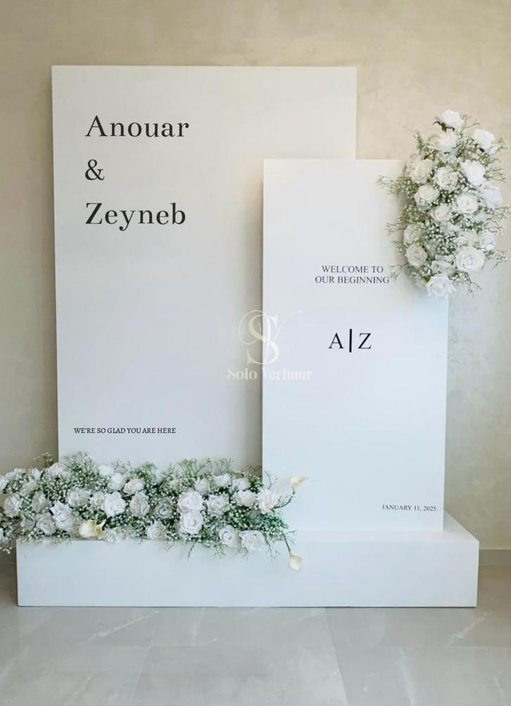 Welkomstbord met bloemen - Verhuur, Hobby en Vrije tijd, Feestartikelen | Verhuur, Zo goed als nieuw, Ophalen