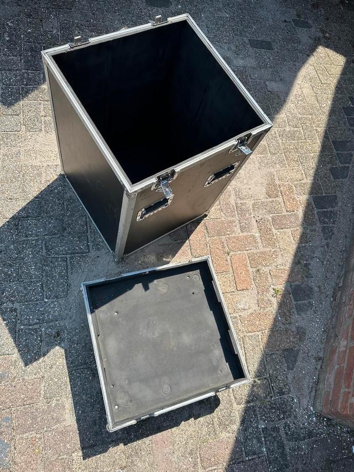 Flightcase op wielen - Stolpcase, Muziek en Instrumenten, Behuizingen en Koffers, Gebruikt, Overige instrumenten, Flightcase, Ophalen