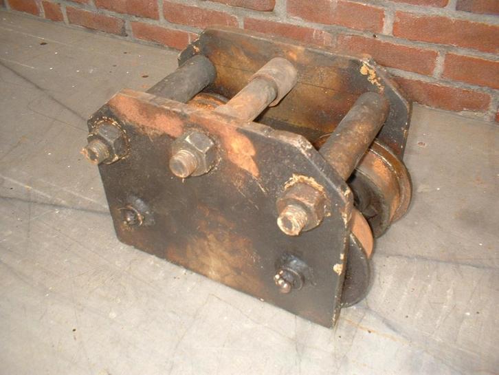 Loopkat vier rollenstel voor 1 ton takel / loopwagen, Doe-het-zelf en Verbouw, Lieren en Takels, Gebruikt, Handmatig, Ophalen of Verzenden