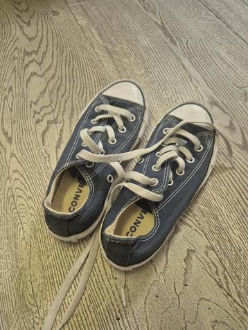 Converse schoenen maat 30 beschikbaar voor biedingen