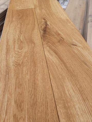 RESTPARTIJ 45,36 M2 EIKEN MULTITOP 18 CM NATUREL GEOLIED beschikbaar voor biedingen