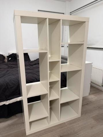 Vakkenkast Lack Ikea