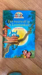 Dolfje weerwolfje - Een weerwolf in de Leeuwenkuil, Ophalen of Verzenden, Zo goed als nieuw, Paul van Loon