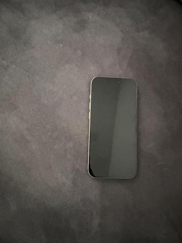 iPhone 15 Pro Titanium - Topstaat! beschikbaar voor biedingen
