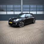 Mini Cooper S 2.0 JCW PANO HUD LEER STOELVERW KEYLESS 18INCH, Auto's, 1998 cc, 4 stoelen, Zwart, Origineel Nederlands