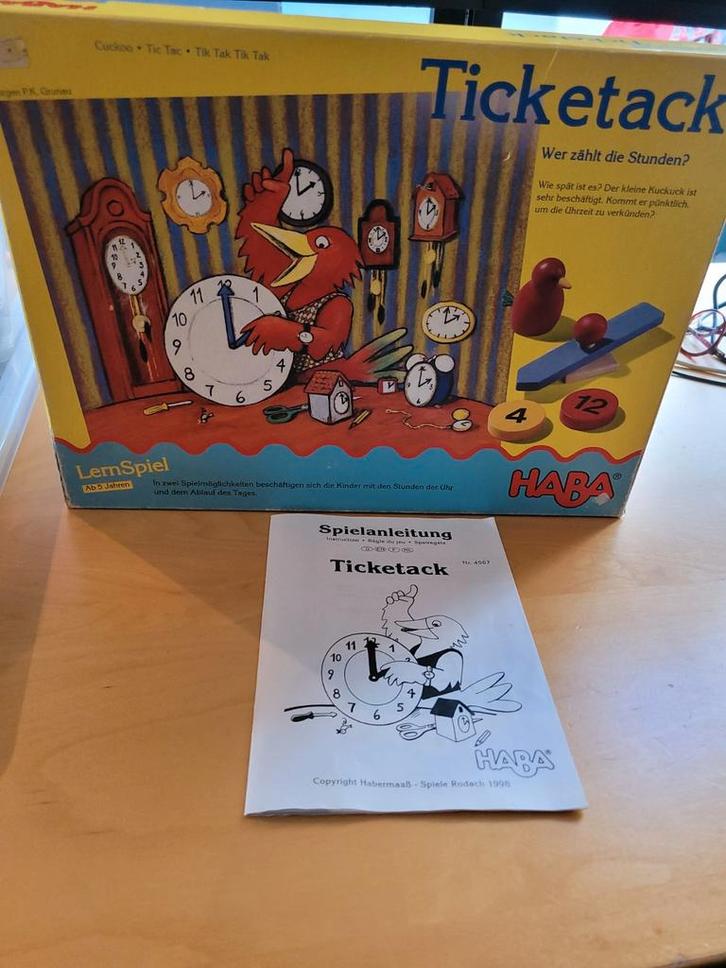 HABA Ticketack Leerzaam Spel - Compleet!, Hobby en Vrije tijd, Gezelschapsspellen | Bordspellen, Gebruikt, Een of twee spelers