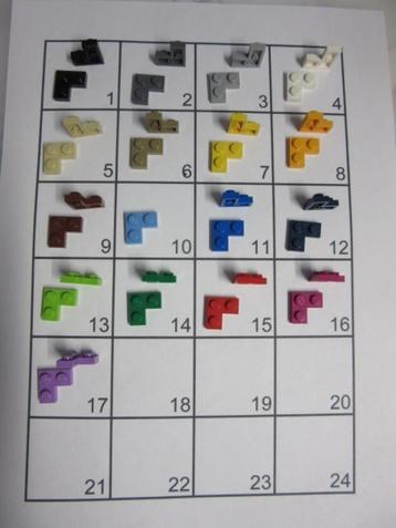 L705 LEGO HOEKPLAATJES 2420 PLAAT 2x2 HOEK DIVERSE KLEUREN beschikbaar voor biedingen