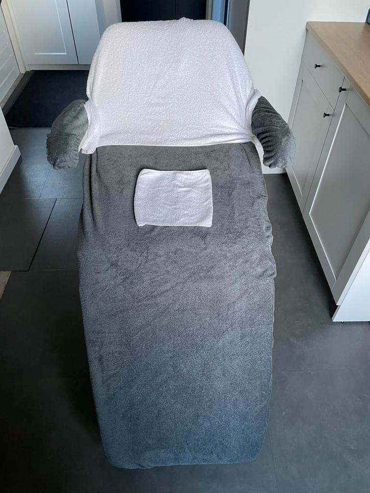 Massage salonstoel electrisch, Sport en Fitness, Massageproducten, Gebruikt, Massagestoel of Kussen, Ophalen