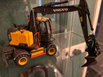 Volvo miniatuur 1:32, Hobby en Vrije tijd, Modelauto's | 1:32, Ophalen of Verzenden, Nieuw, Tractor of Landbouw, Overige merken