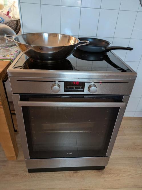 AEG inductie fornuis VERHUIZINGSUITVERKOOP!, Witgoed en Apparatuur, Fornuizen, Zo goed als nieuw, Vrijstaand, Inductie, 4 kookzones