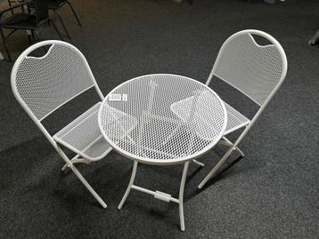Witte Tuinset - Tafel met 2 Stoelen beschikbaar voor biedingen