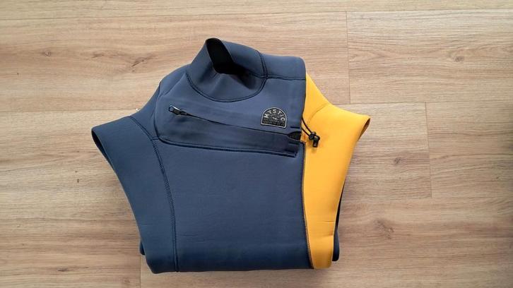 MYSTIC Marshall Fullsuit 5/3mm Fzip (maat S), Watersport en Boten, Kitesurfen, Zo goed als nieuw, Overige typen, Geen board, Ophalen of Verzenden