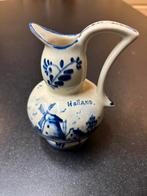 Delfts blauw vaasje / kannetje met merkje aan de onderkant., Ophalen of Verzenden