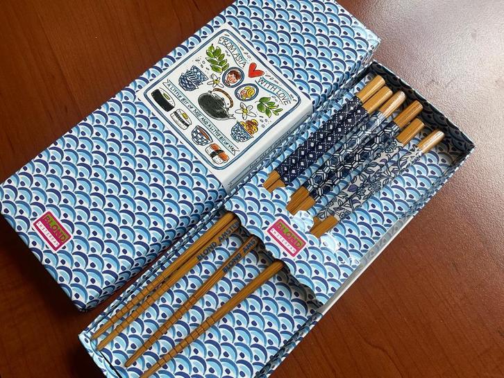 BLOND ASIA CHOPSTICKS, Huis en Inrichting, Keuken | Servies, Zo goed als nieuw, Bord(en), Blond Amsterdam, Aardewerk, Ophalen of Verzenden
