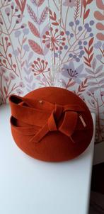 Hoed dopje fascinator, Ophalen of Verzenden, Zo goed als nieuw, One size fits all, Hoed