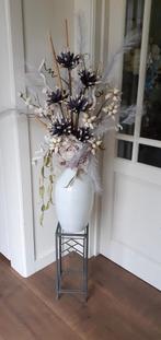 Gezellig houdbaar bloemstuk., Ophalen