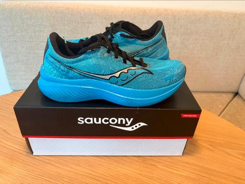 Saucony Endorphin Speed 3 - 42,5 - hardloopschoenen - super!, Sport en Fitness, Loopsport en Atletiek, Zo goed als nieuw, Hardloopschoenen