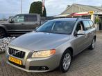 Volvo V70 2.4D Automaat 2008 Youngtimer Trekhaak Momentum, 179 €/maand, 163 pk, Diesel, 2401 cc