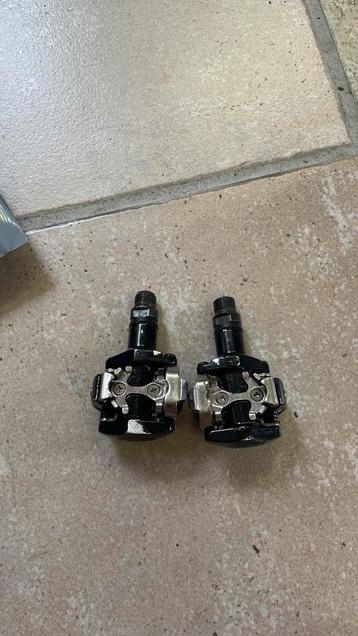 Shimano klikpedalen beschikbaar voor biedingen