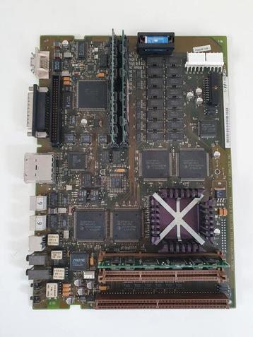 Apple Power Macintosh 6100 820-0556 Moederbord  beschikbaar voor biedingen