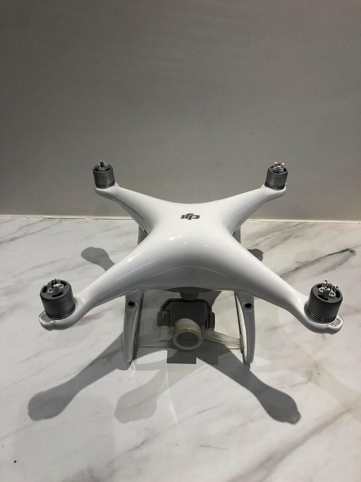 DJI Phantom 4 PRO+ / 3 batteries / case & SD128gb, Audio, Tv en Foto, Drones, Zo goed als nieuw, Drone met camera, Ophalen of Verzenden