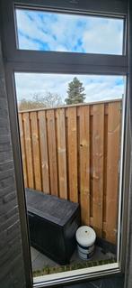 2 Kunststof ramen, Kunststof, Raamkozijn, Zo goed als nieuw, 75 tot 150 cm