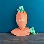 Paaszakje trekkoord wortel met naam, Ophalen of Verzenden, Nieuw, Kraamcadeau