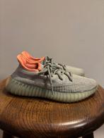 adidas yeezy boost, Adidas, Ophalen of Verzenden, Grijs, Sneakers of Gympen