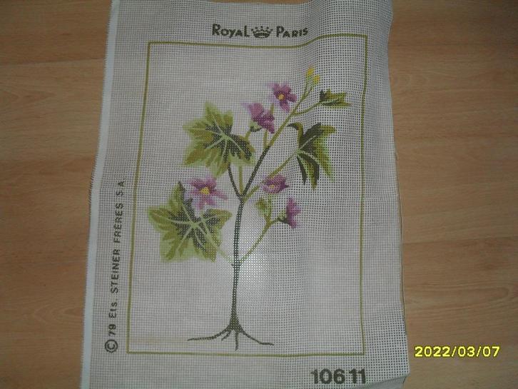 NIEUW Voorbedrukt stramien bloem 10611. Verkoop ook DMC, Hobby en Vrije tijd, Borduren en Borduurmachines, Nieuw, Onderdeel of Toebehoren