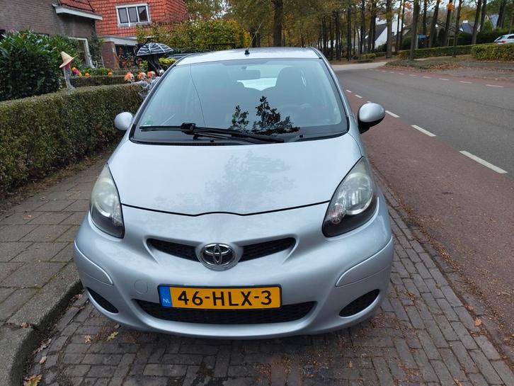 Toyota Aygo 1.0 12V Vvt-i 5DRS 2009 Grijs LPG G3 Airco, Auto's, Toyota, Particulier, Aygo, ABS, Airbags, Airconditioning, Android Auto