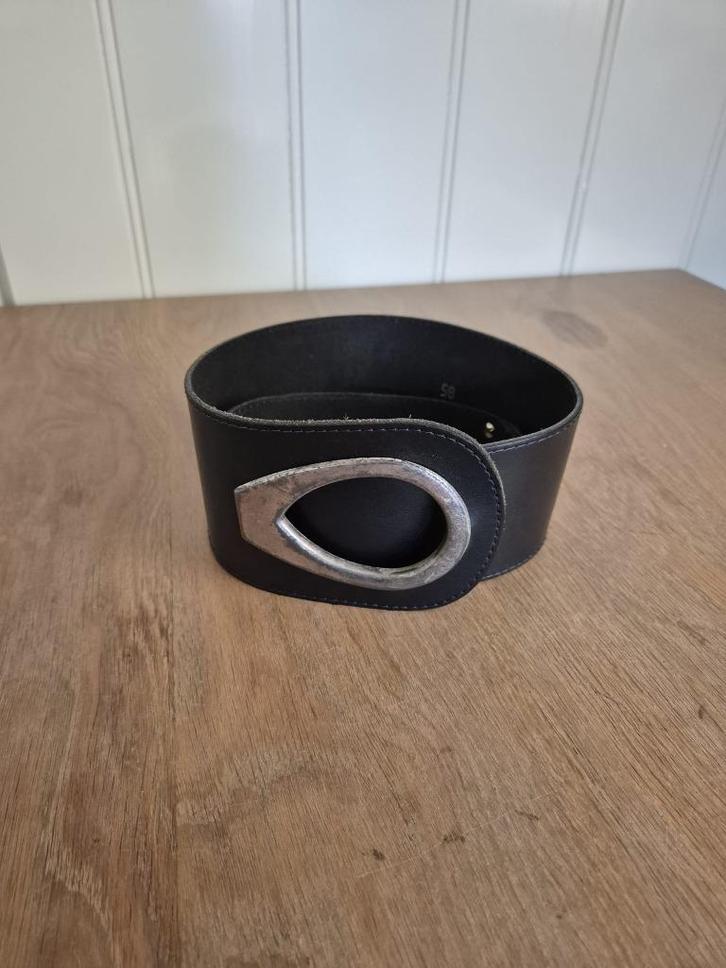 Blauwe leren damesriem, Kleding | Dames, Riemen en Ceinturen, Zo goed als nieuw, 80 tot 90 cm, 5 cm of meer, Overige kleuren, Echt leder