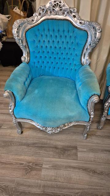 Barok stoelen (2x) beschikbaar voor biedingen