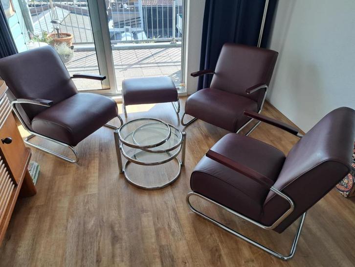 3 Gispen chairs + hocker van Dykmyer de Zwaan, Huis en Inrichting, Fauteuils, Zo goed als nieuw, Leer, Metaal, 75 tot 100 cm, 75 tot 100 cm