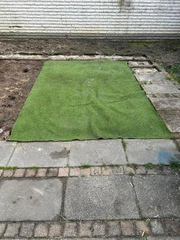 Kunstgras - Kleine oppervlakte beschikbaar voor biedingen