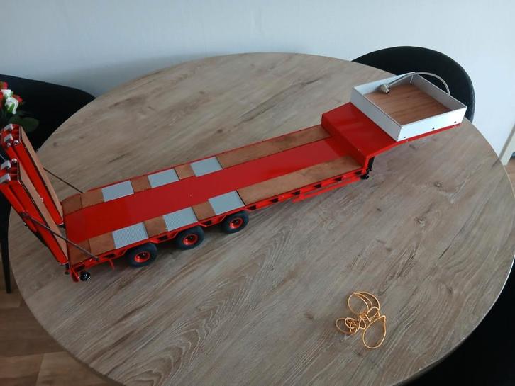 Carson dieplader 1:14, Hobby en Vrije tijd, Modelbouw | Radiografisch | Auto's, Ophalen of Verzenden