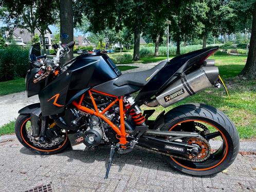 KTM SUPERDUKE 990 R met power commander (20, Motoren, Motoren | KTM, Particulier, Naked bike, meer dan 35 kW, 2 cilinders, Motorrijbewijs A
