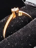 Isabel Bernard De la Paix Sybil 14 karaat geelgouden ring, Ophalen of Verzenden, Zo goed als nieuw, 17 tot 18, Met edelsteen