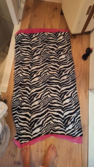 Zebra handdoek beschikbaar voor biedingen
