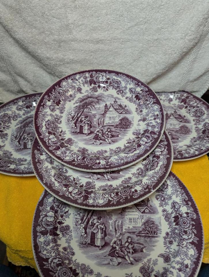 4 Petrus Regout Miller Borden, 1860-1890, Mulberry (Paars), Antiek en Kunst, Antiek | Servies los, Ophalen of Verzenden