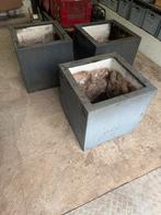 3 x gebruite polyester plantenbak Adezz Carrez 70x70x70 cm, Ophalen, Zo goed als nieuw, Kunststof