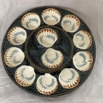 oesterschaal.  LONGCHAMP voor 12 oesters.  33 cm beschikbaar voor biedingen