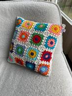 Zacht gehaakt kussen granny square flower 40x40cm, Ophalen of Verzenden, Nieuw